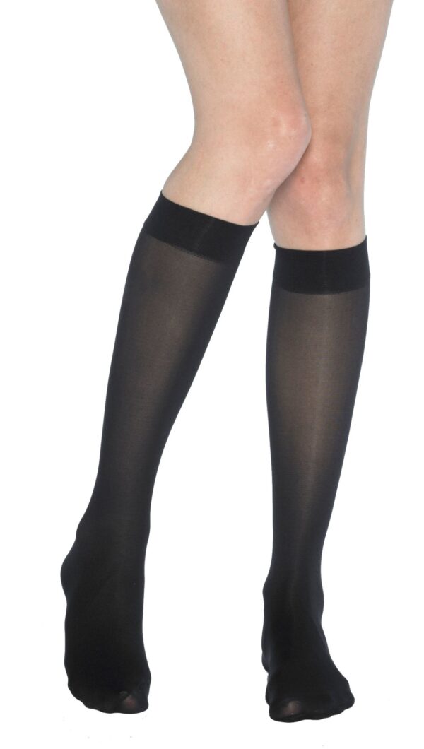 Pretty Polly 40D Opaque Kniekousjes